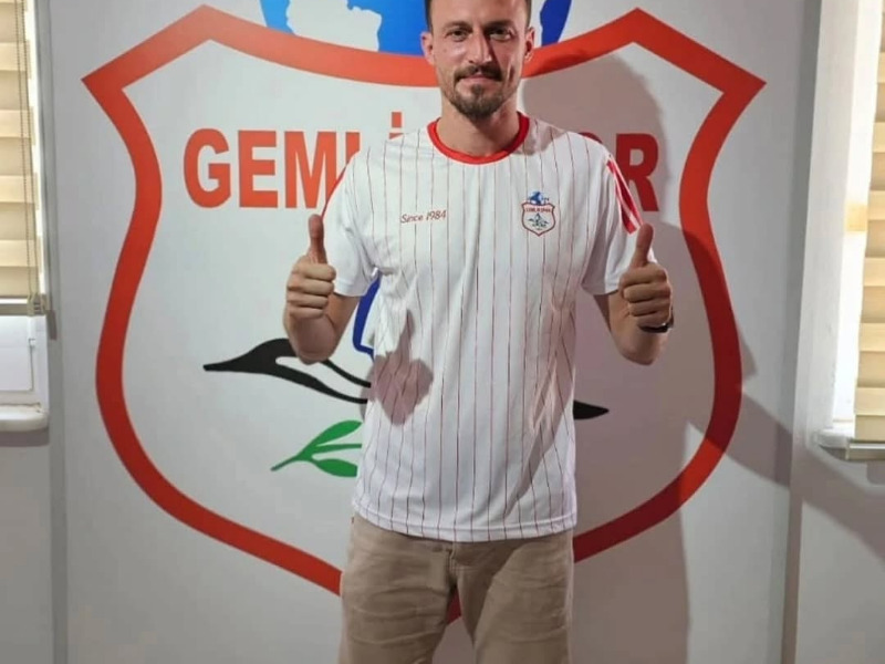  Akran Gemlikspor Semih Durmuş'u kadrosuna kattı